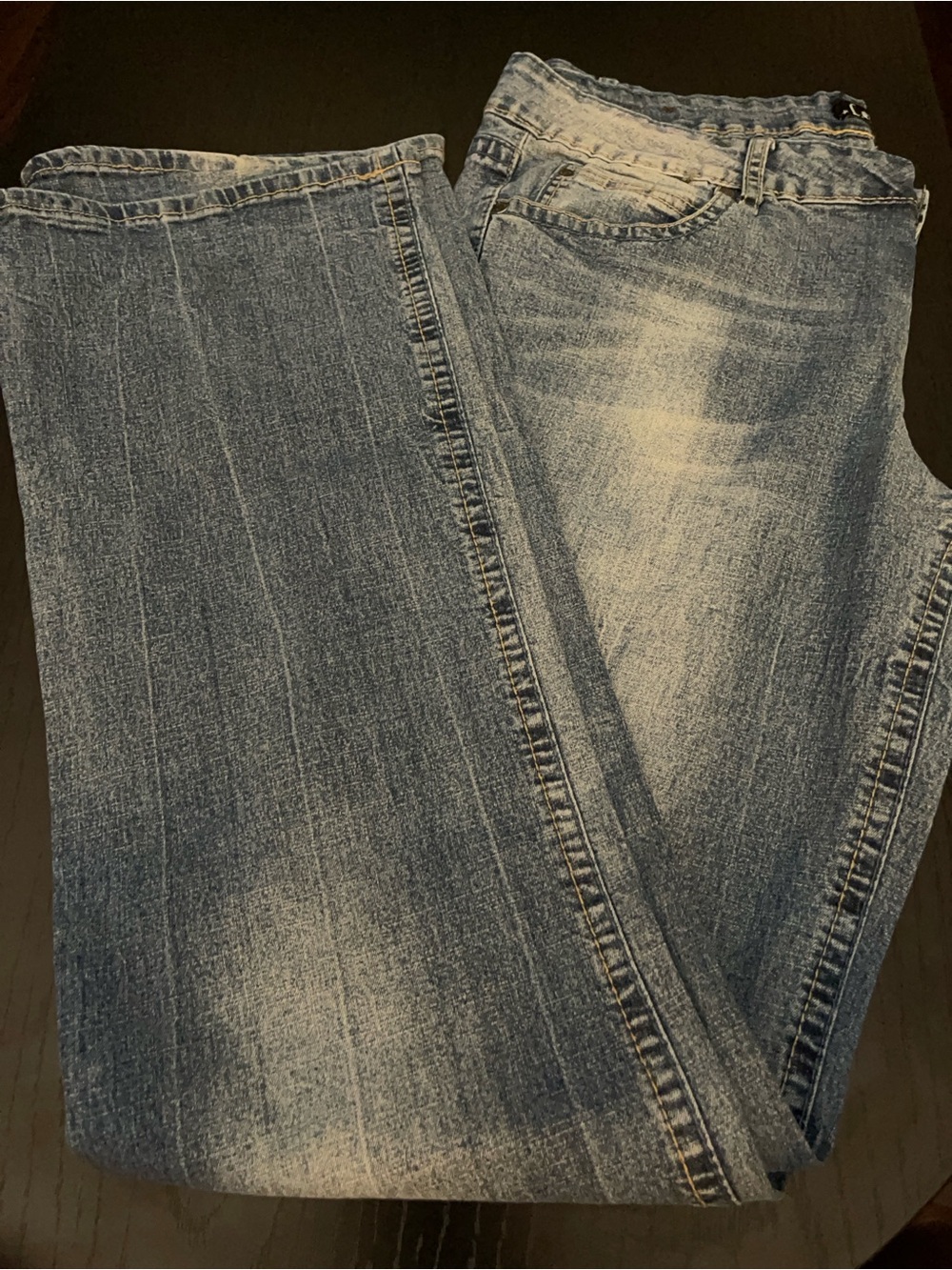 lei | Ashley Low-Rise Women's Boot-Cut Jeans